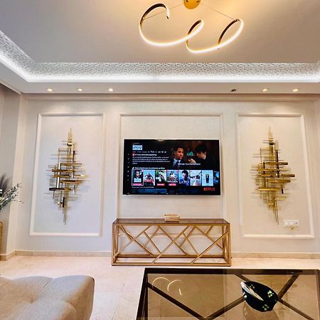 E-Appartement De Luxe Centre Gueliz Piscine Parking Fibre Netflix มาร์ราเกช ภายนอก รูปภาพ