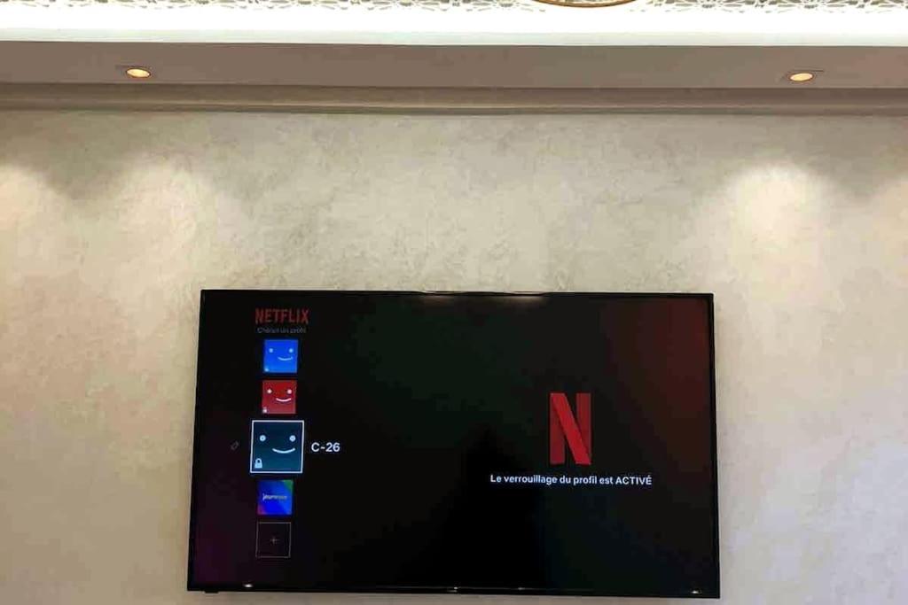 E-Appartement De Luxe Centre Gueliz Piscine Parking Fibre Netflix มาร์ราเกช ภายนอก รูปภาพ