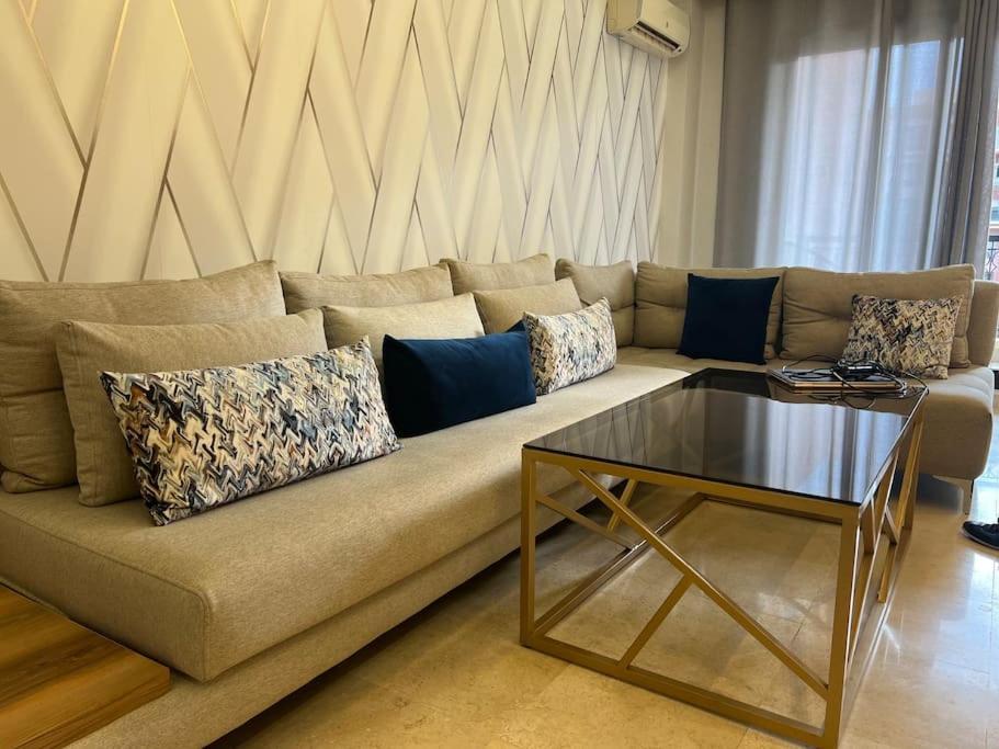 E-Appartement De Luxe Centre Gueliz Piscine Parking Fibre Netflix มาร์ราเกช ภายนอก รูปภาพ